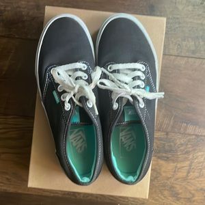 Vans shoes